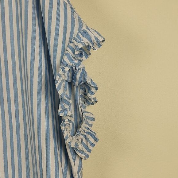 Beachlunchlounge Blue and White Striped Short Sleeve Button Front Blouse Size XL - Picture 4 of 11